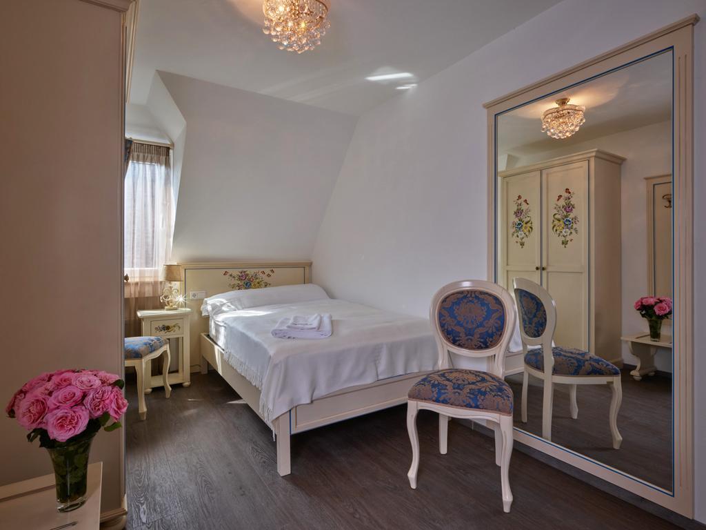 Apartment-Hotel Am Rathaus Düsseldorf Eksteriør bilde