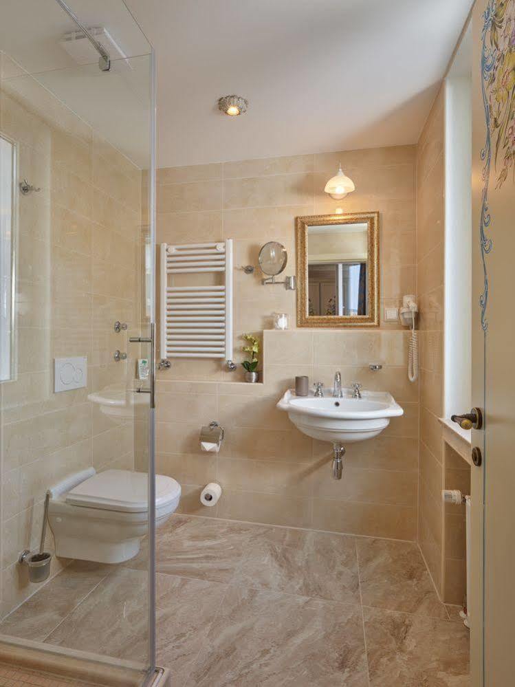 Apartment-Hotel Am Rathaus Düsseldorf Eksteriør bilde